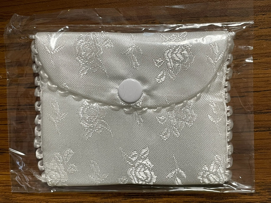 WHITE 1ST COM ROSARY CASE