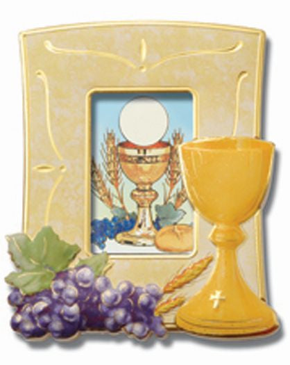 COMMUNION FRAME W/CHALICE/GRAP