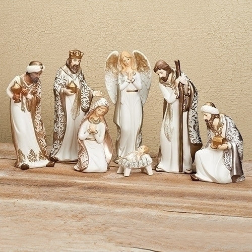 7PC ST PORCELAIN NATIVITY 8.5"