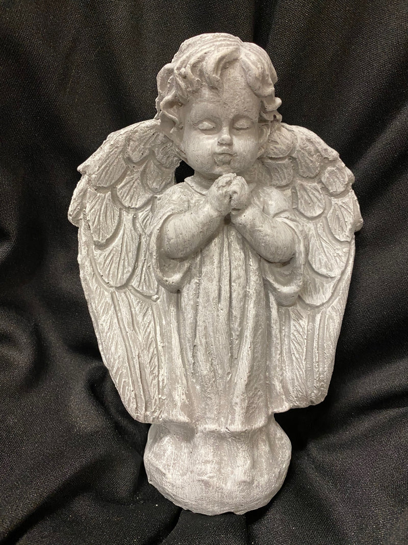9" ANGEL PRAYING