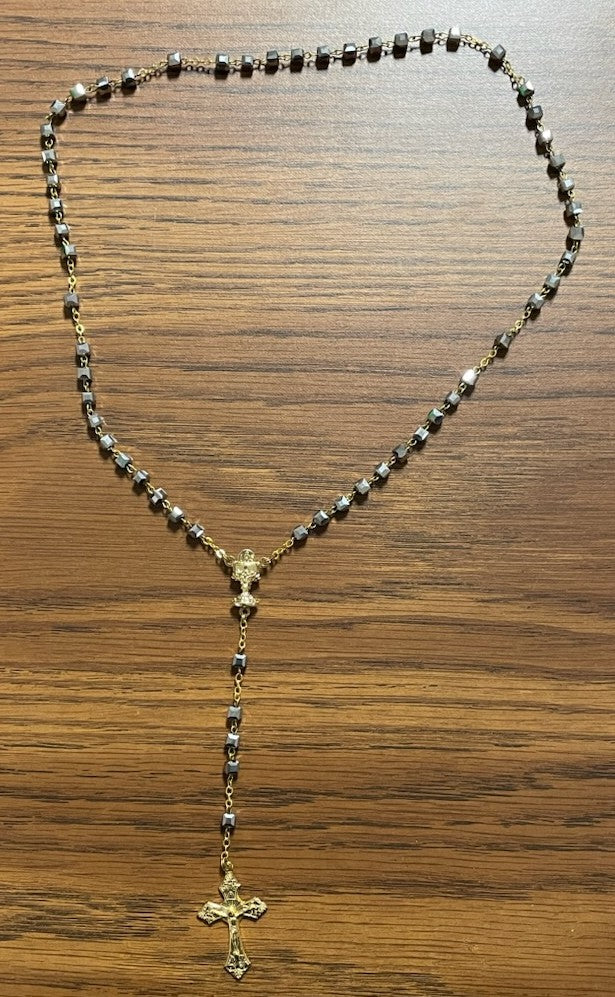 GOLD SQ HEMATITE COMM ROSARY
