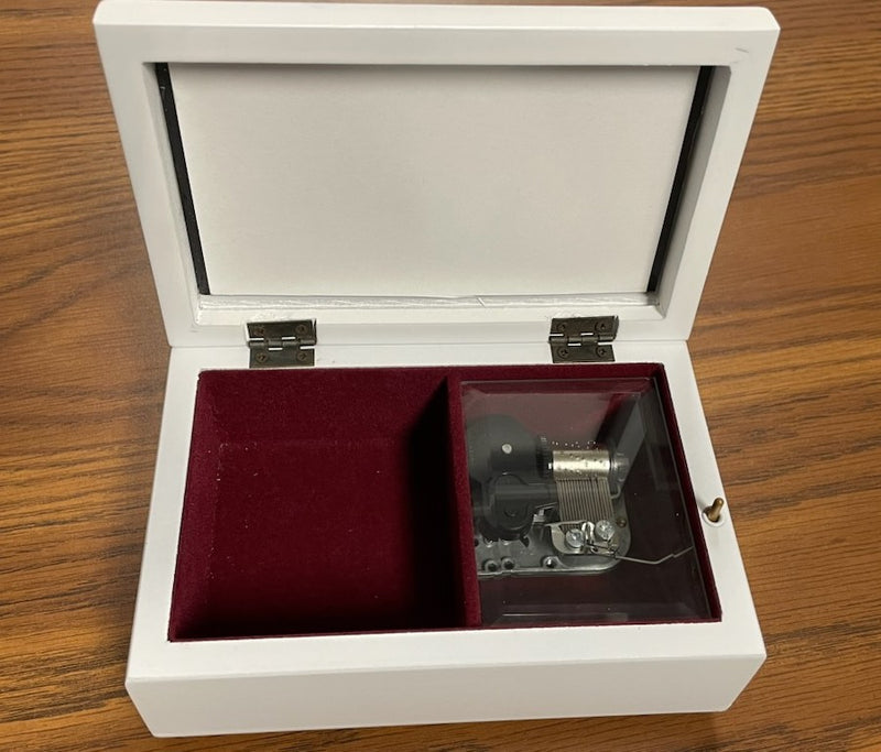 WHITE COMMUNION MUSIC BOX