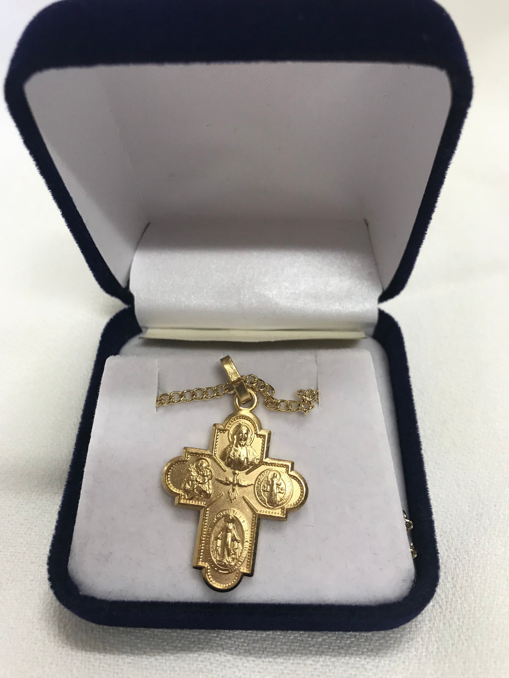 4-WAY MEDAL GP CHAIN & BOX