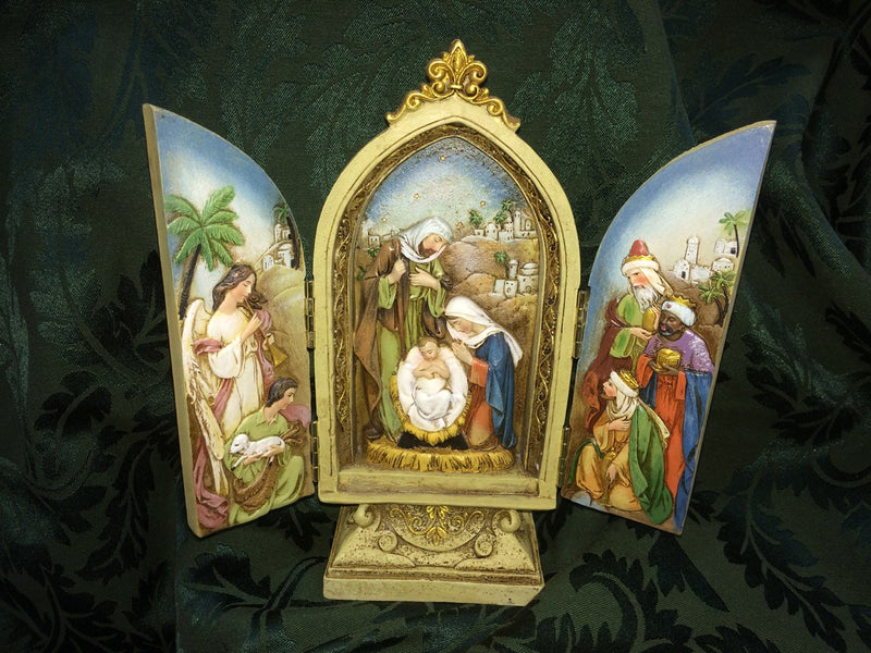 HOLY FAMILY TRIPTYCH 9"